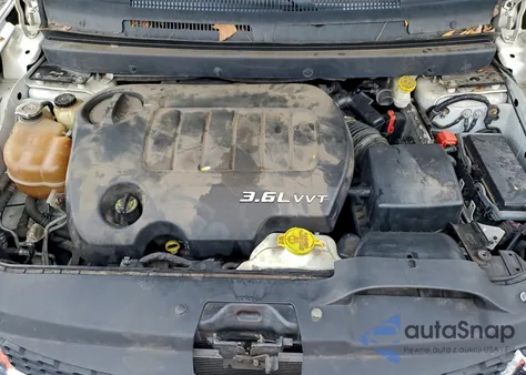 2013 Dodge Journey Sxt z USA, uszkodzony, nr VIN 3C4PDDBG6DT622549